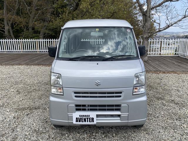 人気のMT車両、しかもワンオーナー車両の入庫です。