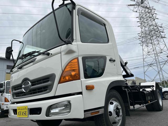 4.05t積み脱着装置付コンテナ専用車入庫しました!