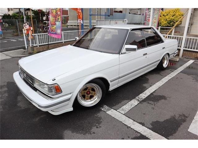 車高調!八の字!外品マフラー!タワーバー!外品ホーン!外品エアクリ!