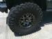 ホイールはKMC XD127 17X8.5J。