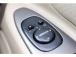 ドアミラーは傷つけやすい所 駐車時に電動格納はとても便利!
