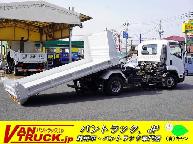 当店の在庫をご覧き有難うございます。当社はバン・トラックの専門店です。専門知識を活かし、丁寧な...