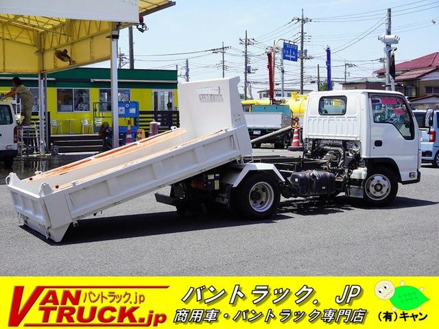当店の在庫をご覧き有難うございます。当社はバン・トラックの専門店です。専門知識を活かし、丁寧な...