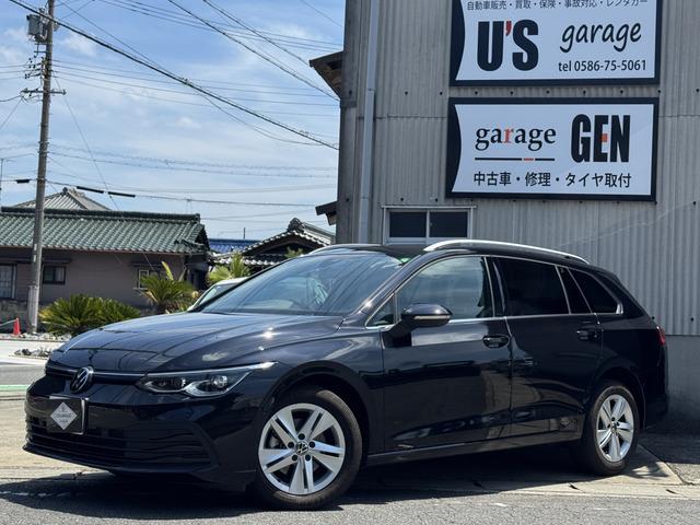 令和5年式のゴルフヴァリアントが入庫致しました!元レンタカーのお車となります!現車確認の際は不...