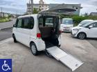 福祉車両 スローパー 電動固定式 後部座席付4人乗り 福祉車両 スローパー 電動固定式 後部座...
