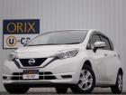 令和2年8月初年度登録の2WD・白のノートが入庫致しました!お気軽にお問い合わせください。